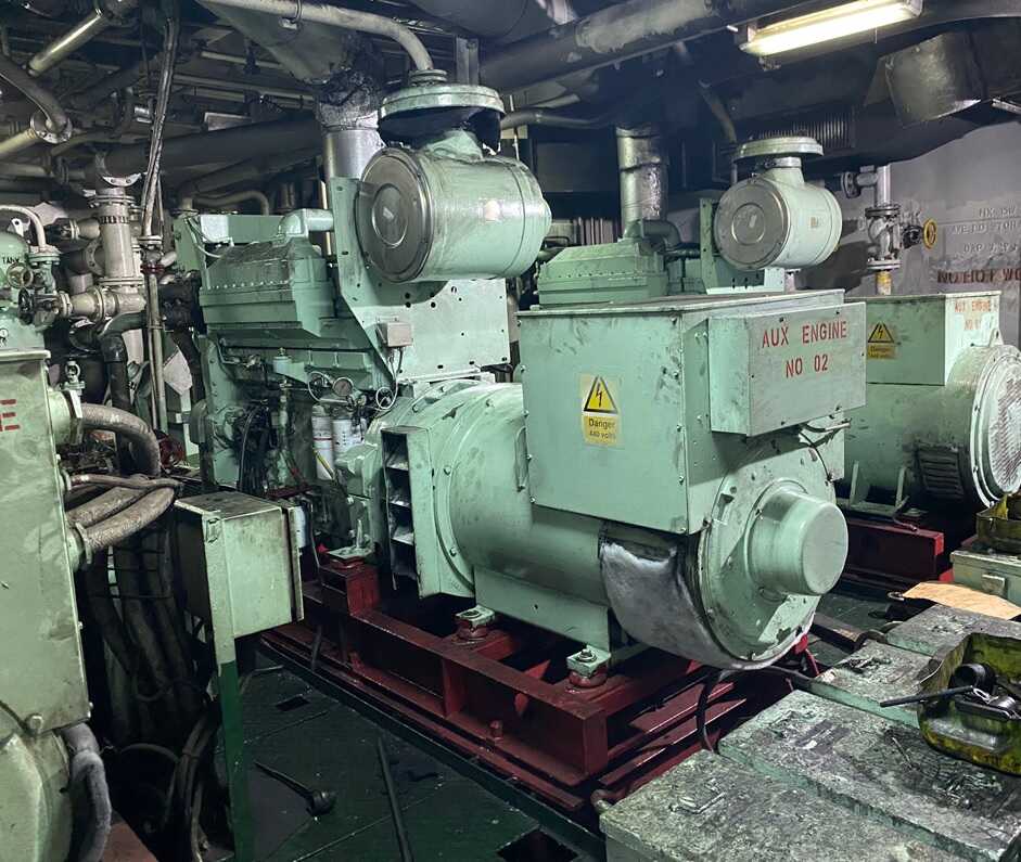 Image of alternator system in ship.